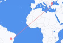 Flyreiser fra Montes Claros, Brasil til Istanbul, Tyrkia