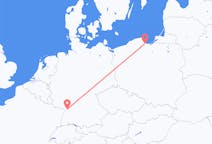 Lennot Karlsruhesta Gdańskiin