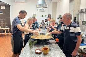 Valencian Paella cooking class, Tapas and Market Visit