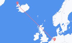 航班从德国杜塞尔多夫市到伊萨菲厄泽市，冰岛塞尔