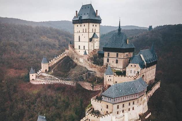 Visite en scooter des châteaux tchèques pendant 1 jour. La voie du sud. (guide audio)
