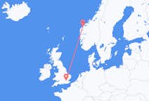 Flyrejser fra Ålesund til London