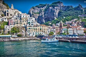 Excursão privada sem estresse pela costa amalfitana de Salerno
