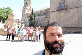 Small-Group Walking Tour of Baeza Andalousian Renaissance Jewel