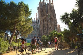 Tour in bici delle principali attrazioni della città di Barcellona