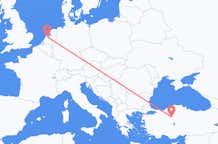 Lennot Ankarasta Amsterdamiin