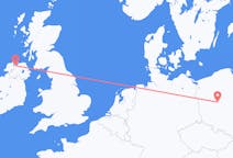 Vluchten van Derry, Noord-Ierland naar Poznań, Polen