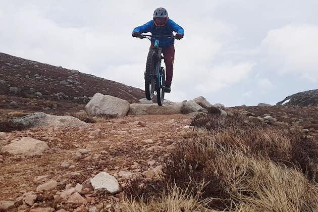 Exploração privada de Cairngorm Munros de bicicleta de montanha