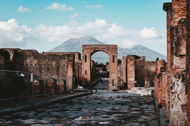 Transfer Rome to Positano, stop in Pompei