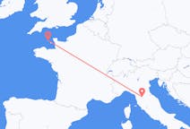 Flyrejser fra Firenze til Guernsey