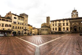 Arezzo private guided walking tour