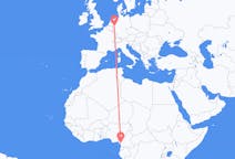 Flyg från Douala, Kamerun till Duesseldorf, Tyskland