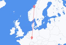 Flyg från Trondheim, Norge till Karlsruhe, Tyskland