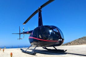 Voo de helicóptero em Santorini