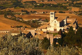 Assisi Heilsdagsferð þar á meðal St Francis basilíkan og Porziuncola