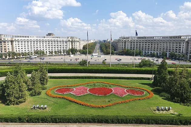 10 uur Ceausescu Communisme privétour in Boekarest plus het graf van Dracula