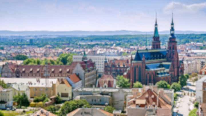 Melhores viagens a vários países em Legnica, Polónia