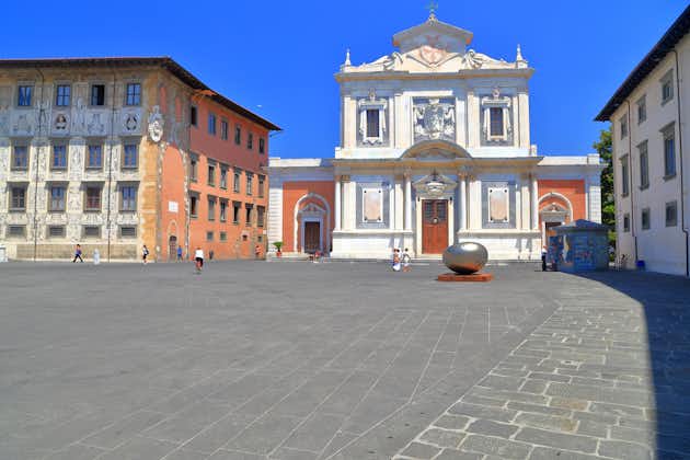 photo of Knights Square (Piazza dei Cavalieri) and the Church of Santo Stefano dei Cavalieri in Pisa, Tuscany, Italy