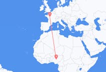 Flyreiser fra Abuja, Nigeria til Tours, Frankrike