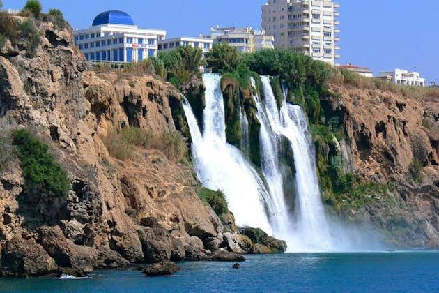 Tour por la ciudad de Antalya con paseo en barco y cascada Duden