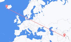 航班从巴基斯坦赛都·谢里夫市到雷克雅维克市，冰岛塞尔