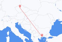 チェコのプラハから、ギリシャのカバラ県までのフライト