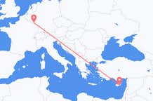 Flyg från Larnaca till Luxemburg