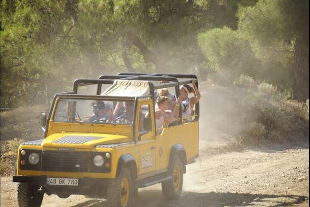 Fethiye Jeep Safari ilmaisella hotellikuljetuksella ja lounaalla
