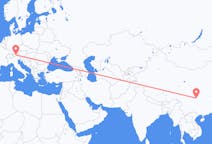 Flyrejser fra Chongqing til Innsbruck
