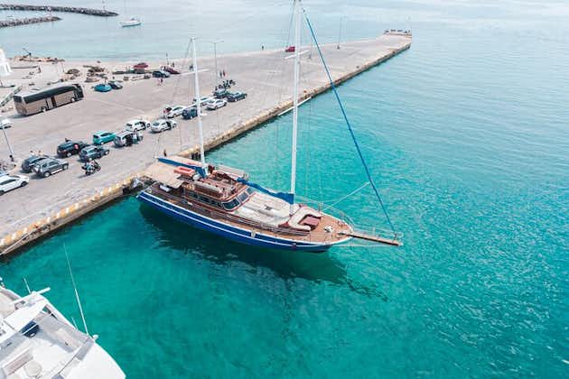 从雅典到阿基斯提岛、莫尼岛和埃伊纳岛的独特帆船体验