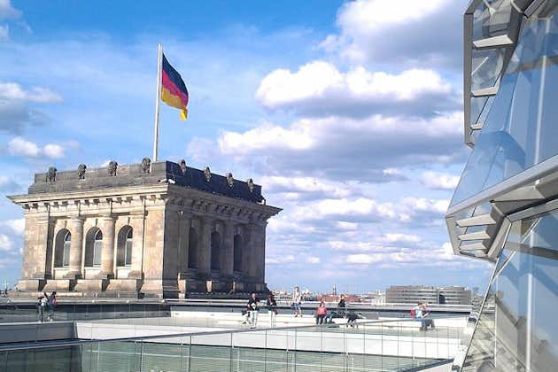 Visita guiada do distrito governamental ao Reichstag