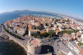 Cagliari: Alghero heilsdags einkaferðaupplifun