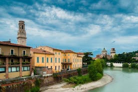Private Full Day Tour from Milan to Verona with local tour guide and fast train