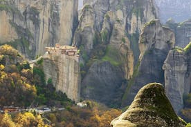 塞萨洛尼基的Meteora Monasteries全日游 - 团体价格！