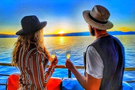 1,5-stündige Bootsfahrt bei Sonnenuntergang auf dem Ohridsee