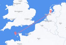 Vluchten van Sint-Pieterspoort, Guernsey naar Amsterdam, Nederland