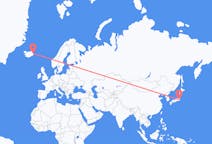 日本の東京から、アイスランドのエギルスタジルまでのフライト