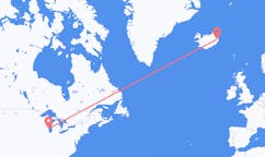Fly fra byen Milwaukee, USA til byen Egilsstaðir, Island