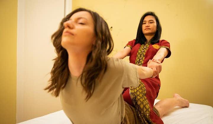 Traditional Thai Massage of 60 min at THAI SPA MASSAGE BARCELONA