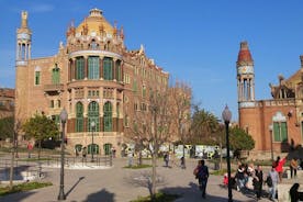 Private Transfer From Zaragoza To Barcelona With a 2 Hour Stop