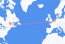 Flyreiser fra Québec, Canada til Maastricht, Nederland