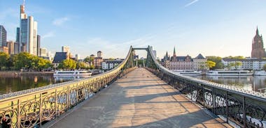 Discover Frankfurt’s most Photogenic Spots with a Local