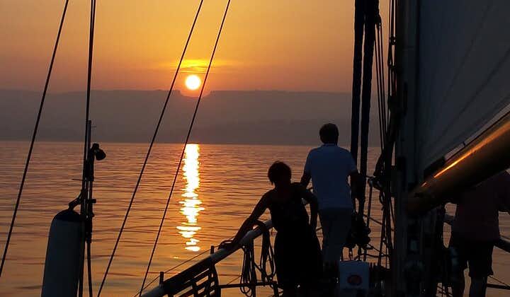 Sunset Sailing Experience in Estepona