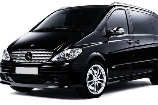 Departure Private Transfer from Dubrovnik City to Dubrovnik Airport by Minivan