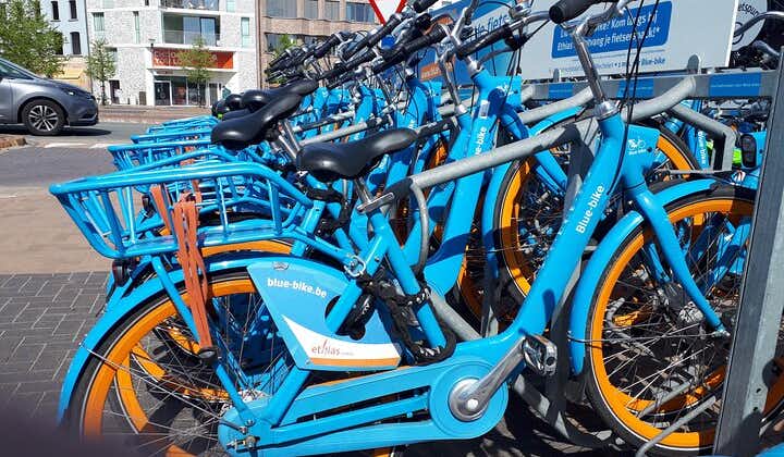 Du kan följa din skräddarsydda dagsutflykt i Mechelen via din mobiltelefon (på cykel)