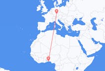 Flyreiser fra Cotonou, Benin til Nürnberg, Tyskland