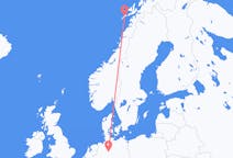 Vluchten van Leknes, Noorwegen naar Hannover, Duitsland