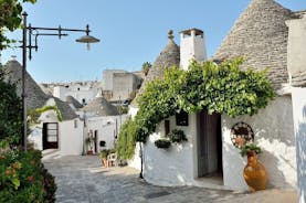 Trip to Alberobello with tasting and transfer from Matera