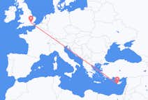 Flyg från London till Pafos