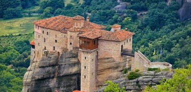 Meteora Day Trip from Athens with Optional Lunch